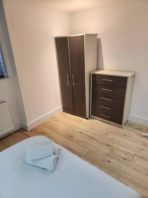 City Sparrow Apartment 2B London United Kingdom